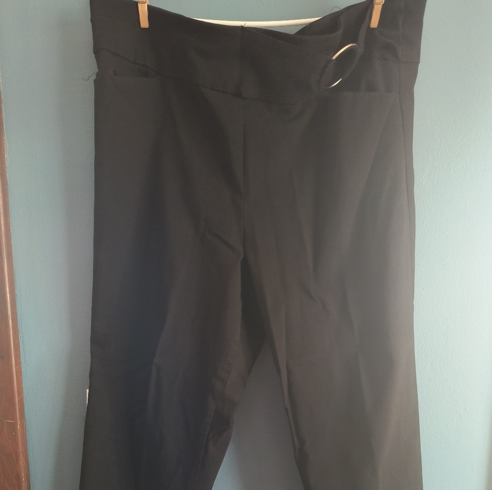 Black Dress Capris